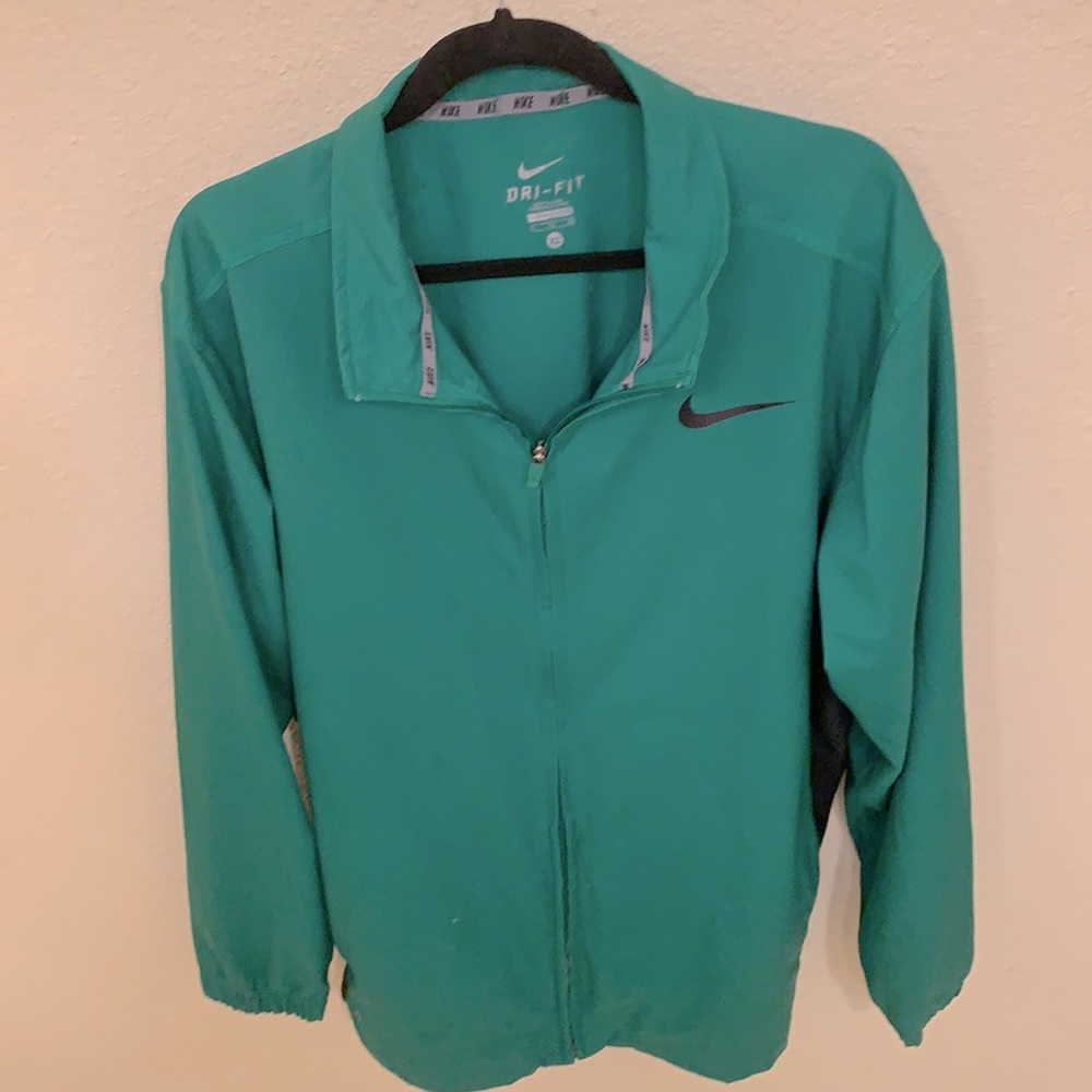 Nike Dry-Fit Zip Up. Size XL.
